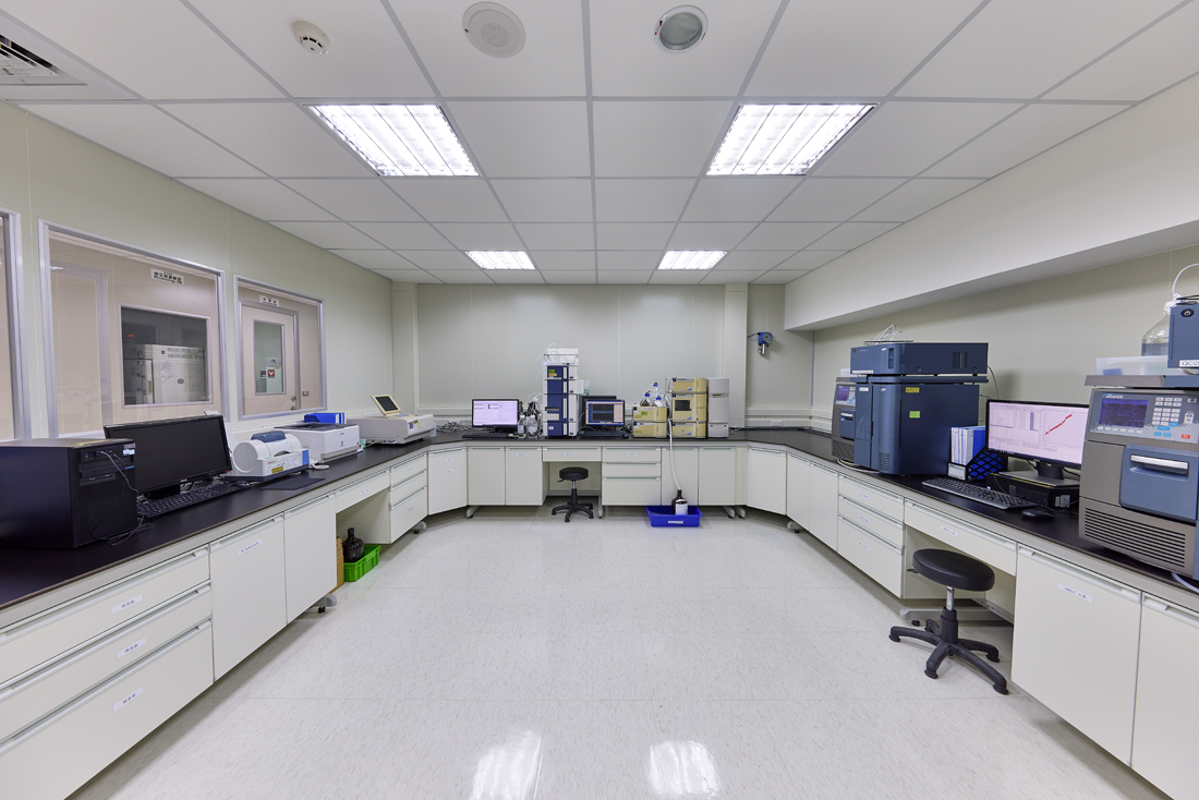 台南四廠_專業_QC實驗室2(035A1725)