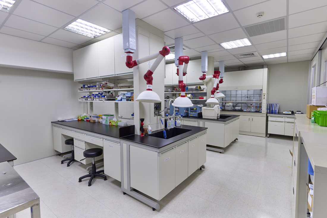 台南四廠_專業_QC實驗室1(035A1734)